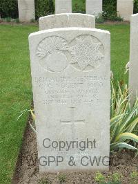 Bethune Town Cemetery - Nugent, George Colborne